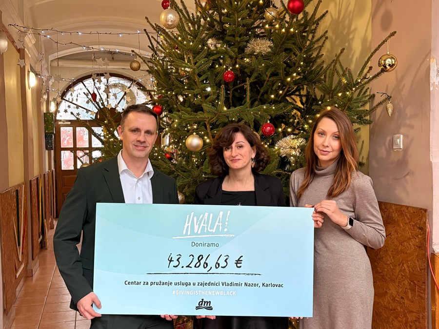 dm Jedni za druge zajedno